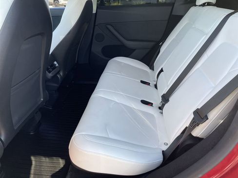 Used 2023 Tesla Model Y Long Range image 25