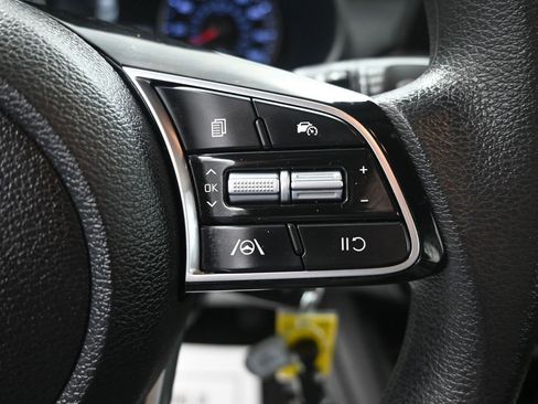 Certified 2024 Kia Forte LXS image 24