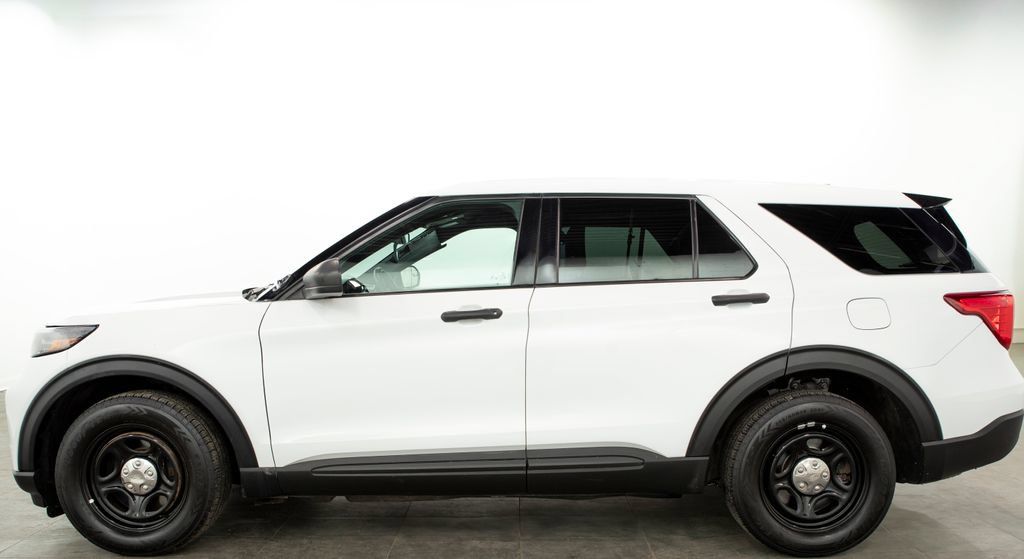 Used 2021 Ford Explorer 4WD Police Interceptor image 5
