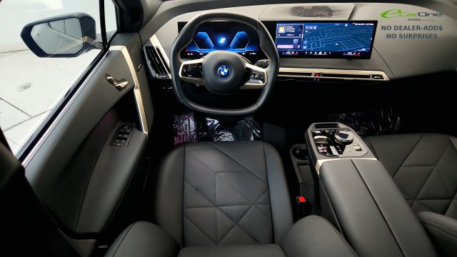 Used 2024 BMW iX xDrive50 w/ Sport Package AWD/4WD image 55