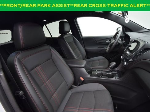 Used 2022 Chevrolet Equinox RS w/ Infotainment Package image 17