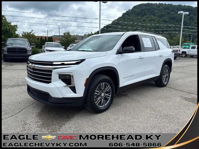 Used 2026 Chevrolet Traverse LT