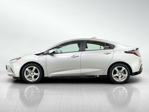 Used 2018 Chevrolet Volt LT w/ LT Driver Confidence Package FWD image 2