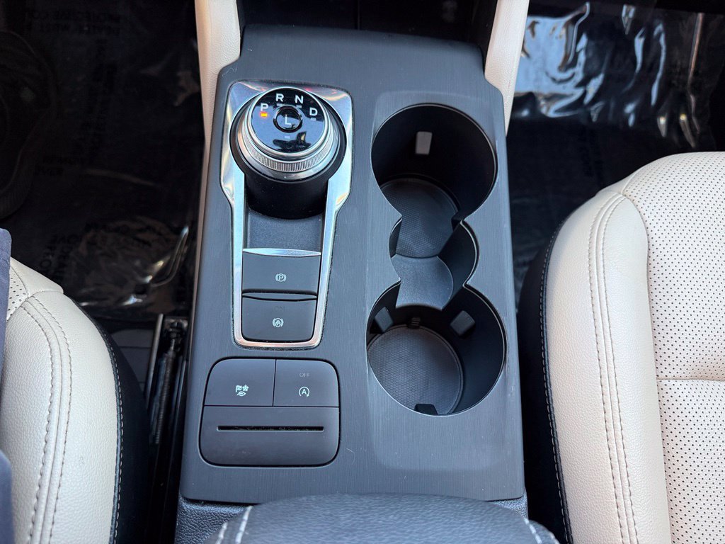 Used 2020 Ford Escape SEL FWD image 24