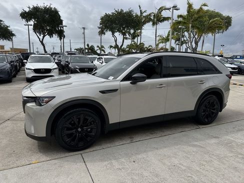 Used 2025 MAZDA CX-90 3.3 Turbo w/ Premium Sport Pkg image 10