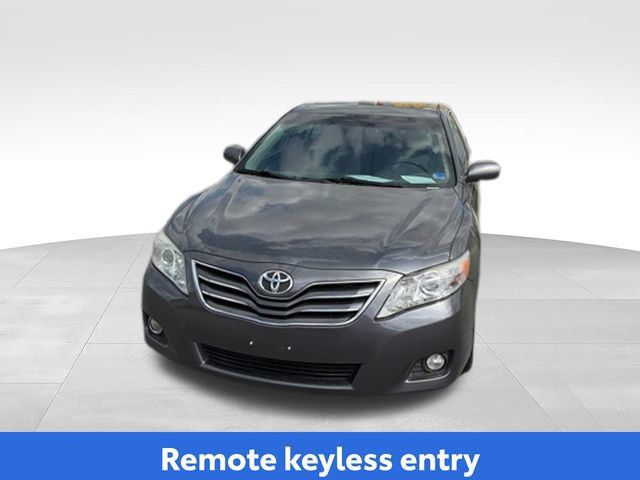 Used 2011 Toyota Camry XLE w/ XLE Extra-Value Pkg #2 FWD image 17