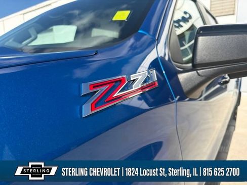 Used 2022 Chevrolet Silverado 1500 LT Trail Boss w/ LT Trail Boss Premium Package AWD/4WD image 31