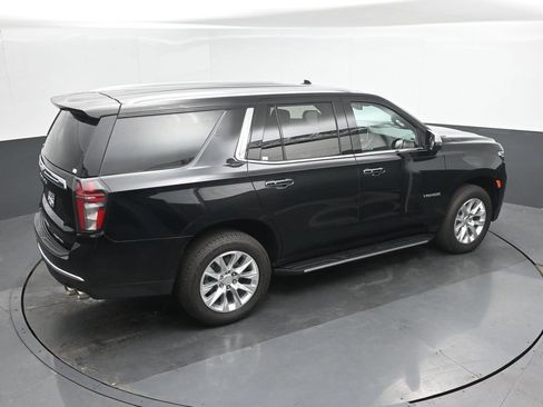 Used 2024 Chevrolet Tahoe Premier AWD/4WD image 32