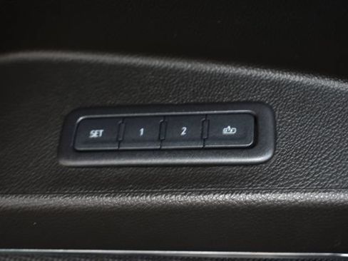 Used 2019 Chevrolet Tahoe Premier w/ RST 6.2L Performance Edition AWD/4WD image 21