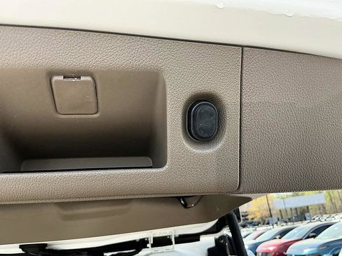 Used 2017 Chevrolet Tahoe Premier image 29