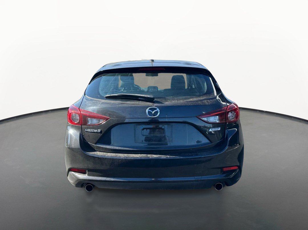 Used 2017 MAZDA MAZDA3 Sport FWD image 4