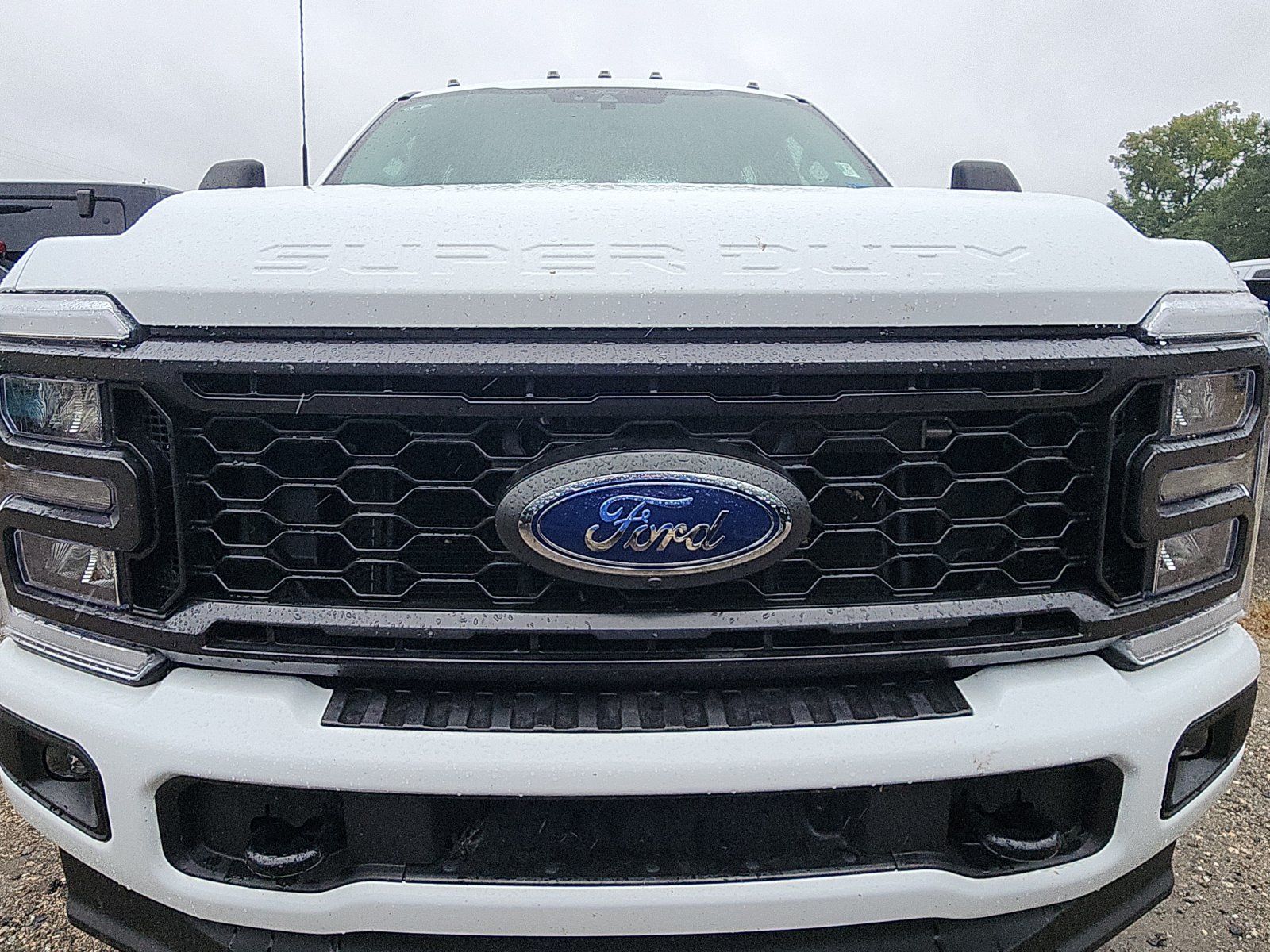 Used 2024 Ford F250 XL w/ STX Appearance Package AWD/4WD image 11