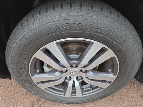 Used 2018 Honda Pilot EX-L image 12