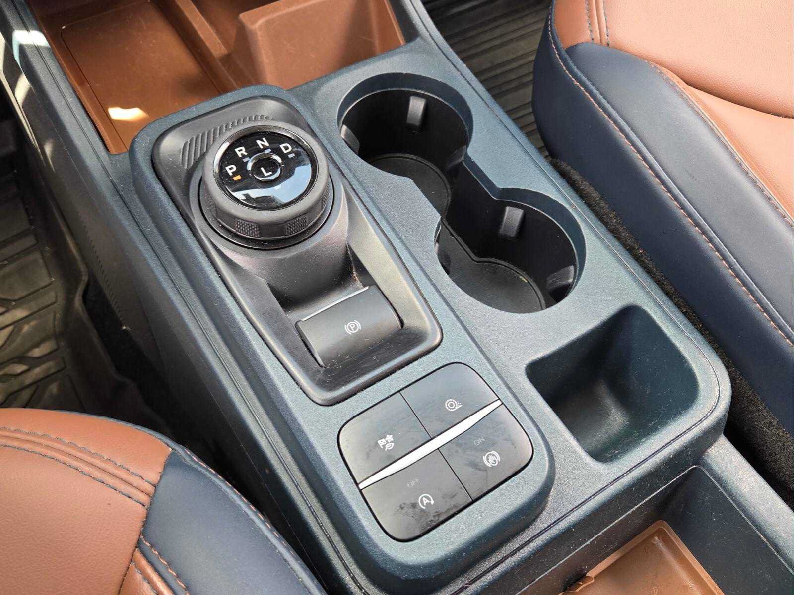 Used 2022 Ford Maverick Lariat FWD image 14