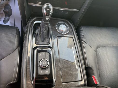 Used 2024 INFINITI QX80 Luxe image 20