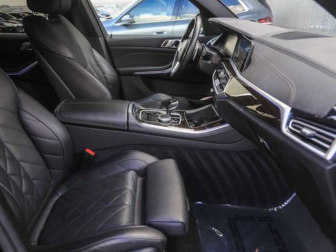 Used 2023 BMW X5 sDrive40i w/ Parking Assistance Package image 13