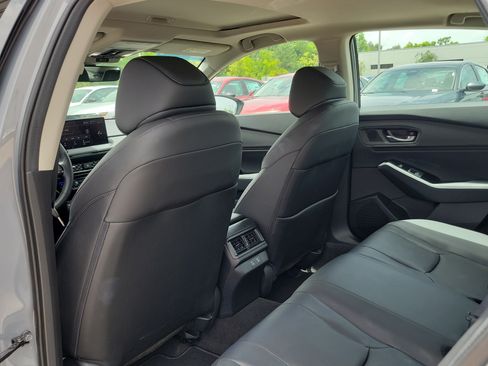 Used 2025 Honda Accord Touring image 13