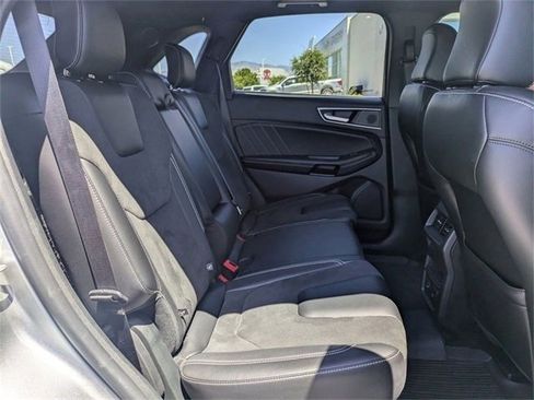 Certified 2022 Ford Edge ST w/ Equipment Group 401A image 28