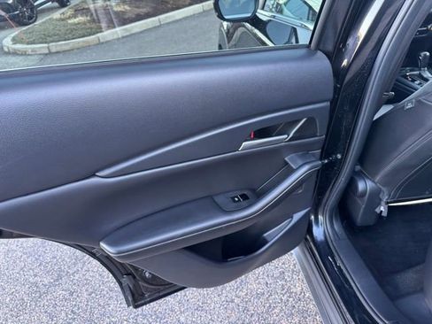 Used 2022 MAZDA CX-30 AWD 2.5 S w/ Select Package image 34