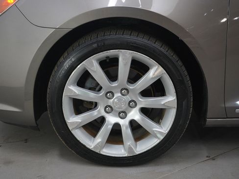 Used 2012 Buick LaCrosse Touring image 26