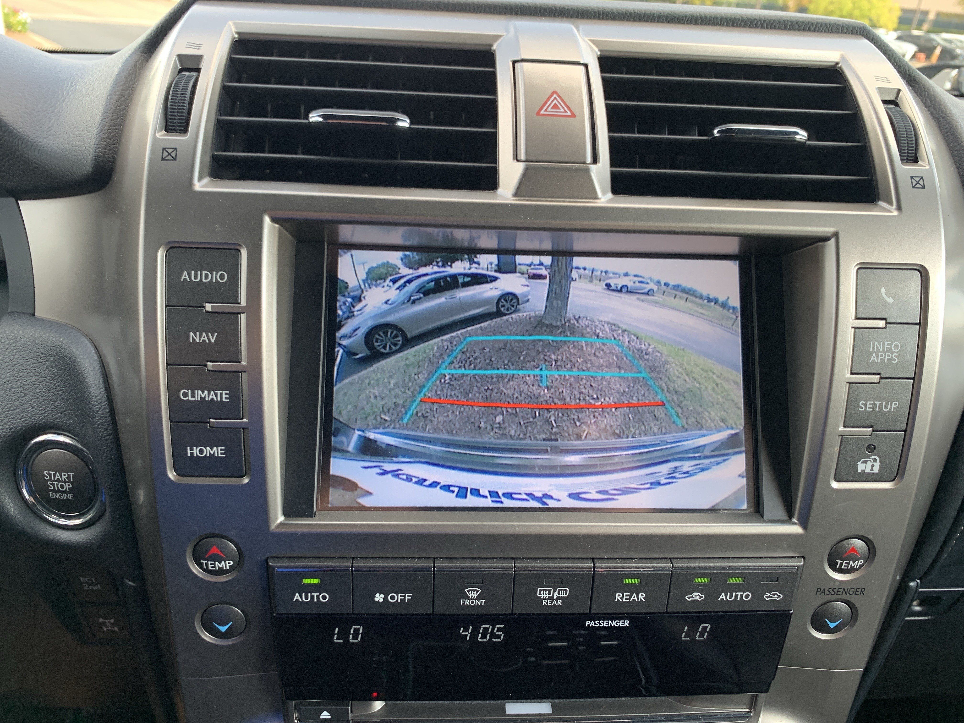 Used 2021 Lexus GX 460 Premium w/ Accessory Package AWD/4WD image 25