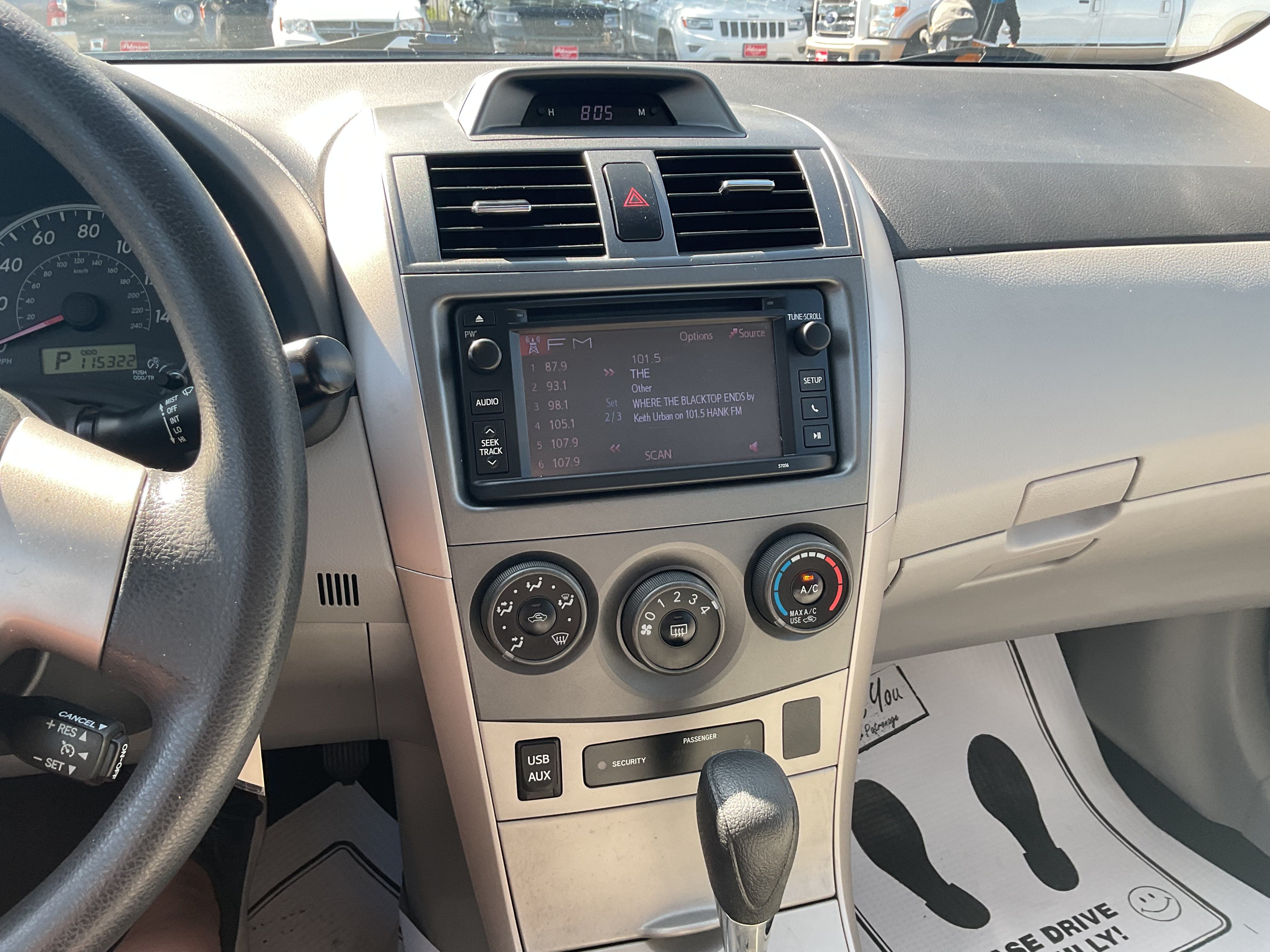 Used 2013 Toyota Corolla LE FWD image 15