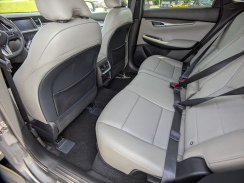 Used 2023 INFINITI QX50 Luxe AWD/4WD image 15