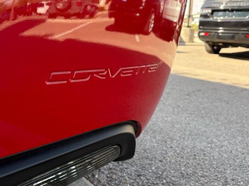 Used 2007 Chevrolet Corvette Coupe RWD image 9