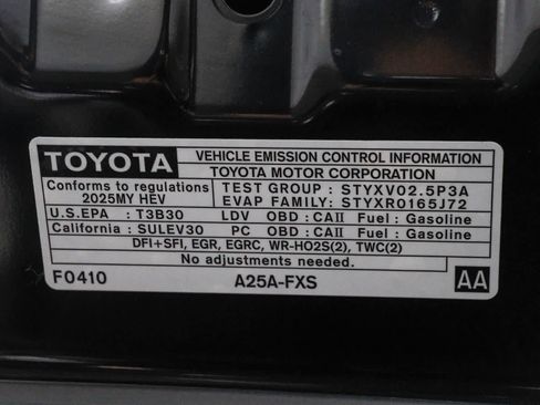 Used 2025 Toyota Camry LE FWD image 26