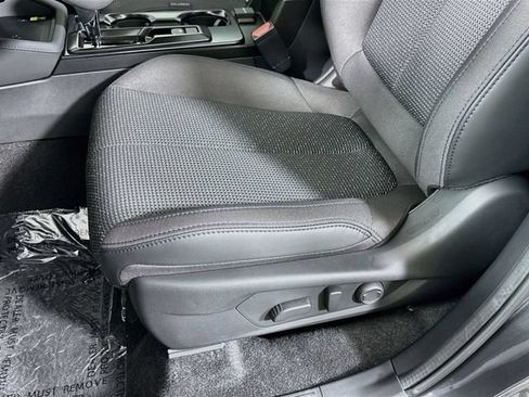 New 2026 Subaru Forester Premium AWD/4WD image 18