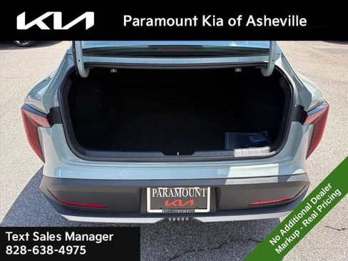 New 2026 Kia K4 FWD image 29
