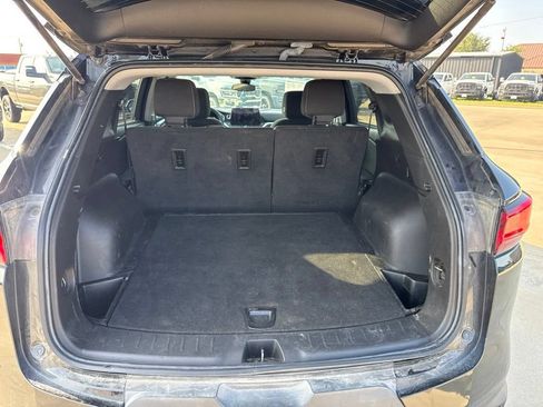 Used 2023 Chevrolet Blazer LT FWD image 13