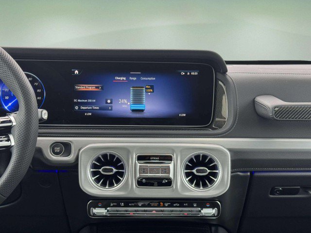 New 2027 Mercedes-Benz G 580 e image 17