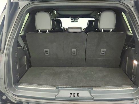 Used 2023 Lincoln Navigator Reserve image 23