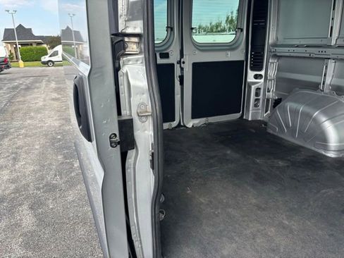 Used 2023 RAM ProMaster 1500 w/ Interior LED Lighting Group FWD image 16