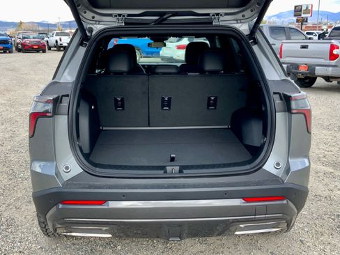 New 2026 Chevrolet Equinox ACTIV AWD/4WD image 22
