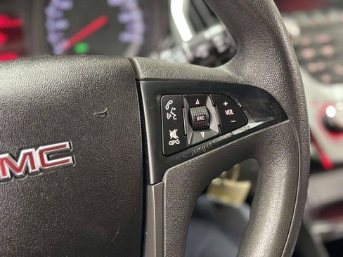 Used 2017 GMC Terrain SLE FWD image 30