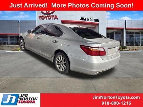 Used 2010 Lexus LS 460 AWD image 5