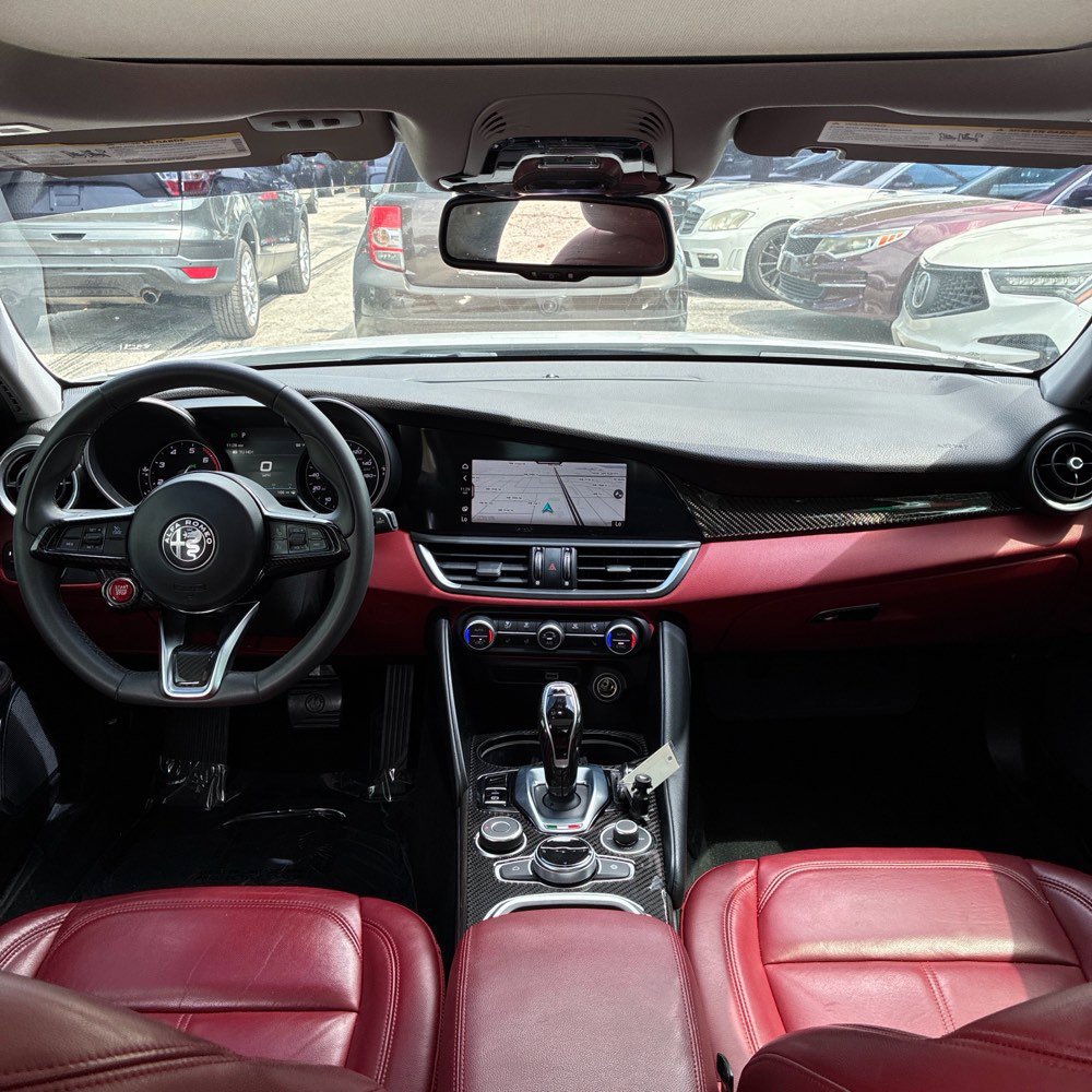 Used 2021 Alfa Romeo Giulia Ti w/ Nero Edizione RWD image 16