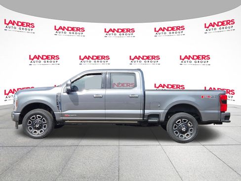 Used 2024 Ford F250 Platinum image 6
