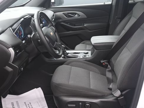 Certified 2023 Chevrolet Traverse LT AWD/4WD image 10