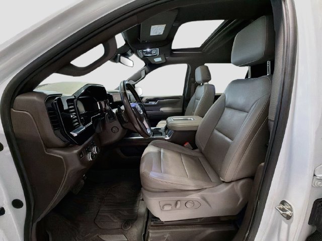 Used 2022 GMC Sierra 1500 SLT w/ SLT Premium Plus Package AWD/4WD image 20