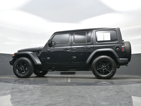 Used 2021 Jeep Wrangler Unlimited Sport image 23