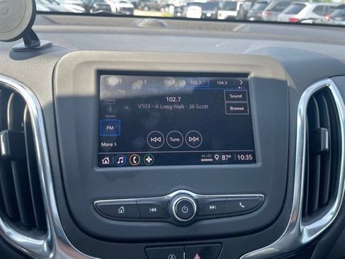 Certified 2022 Chevrolet Equinox LT FWD image 10