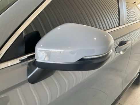 Certified 2025 Honda CR-V EX image 3