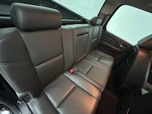 Used 2014 GMC Sierra 3500 Denali image 34