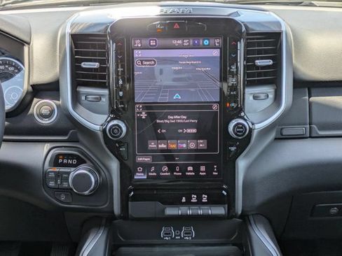 New 2026 RAM 1500 Big Horn AWD/4WD image 18