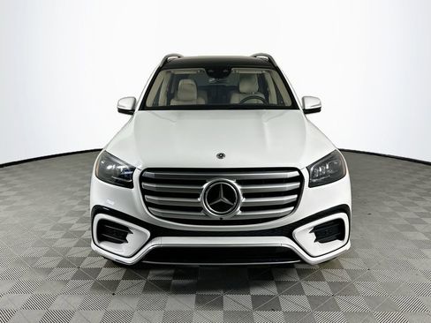 New 2026 Mercedes-Benz GLS 450 4MATIC image 2