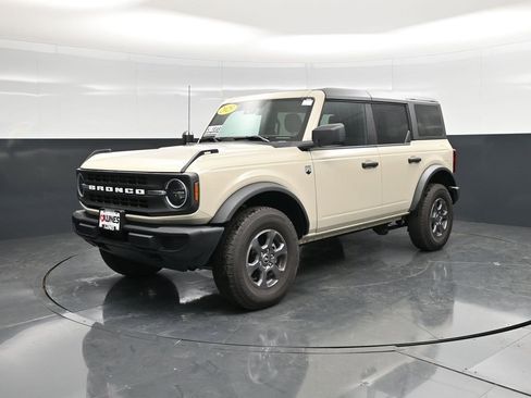 Used 2025 Ford Bronco Big Bend image 5