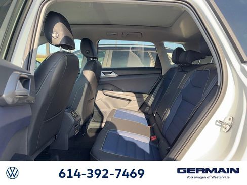 New 2026 Volkswagen Taos SEL AWD/4WD image 17